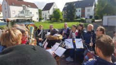 Weckruf am 1. Mai